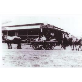 Harry Darr's Grand Hotel