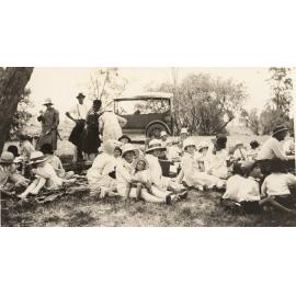 A Kirby family picnic at Mount Stanley