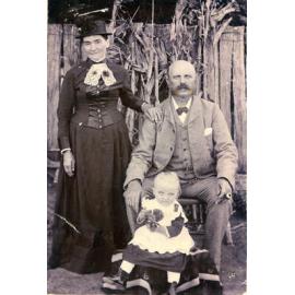 Mr & Mrs Julius Bulow