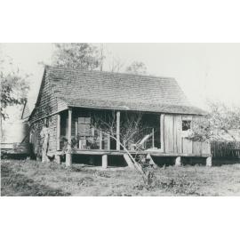 Early farmhouse in Lowood district