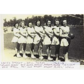 Ladies basketball team 