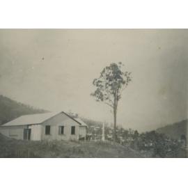 Somerset Dam scouts' den