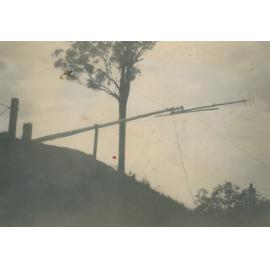 Somerset Dam scouts den flag raising 