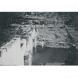 Somerset Dam wall under construction