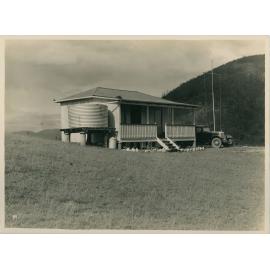 Possible site of the Somerset Dam construction head quarters or an engineer's house