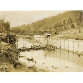 First stage Somerset Dam construction