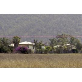 House at 339 Stanley Pocket Road, Somerset Dam, 2002