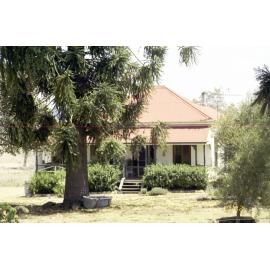 House at 391 Dunore Street, Crossdale, 2002
