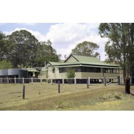 House on 2192 Somerset Road, Bryden, 2002